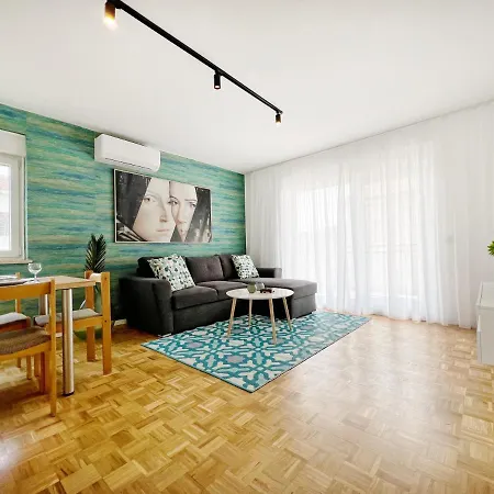 Apartments Valerian Novigrad  Exterior photo