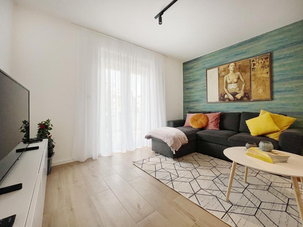 Valerian Apartment *