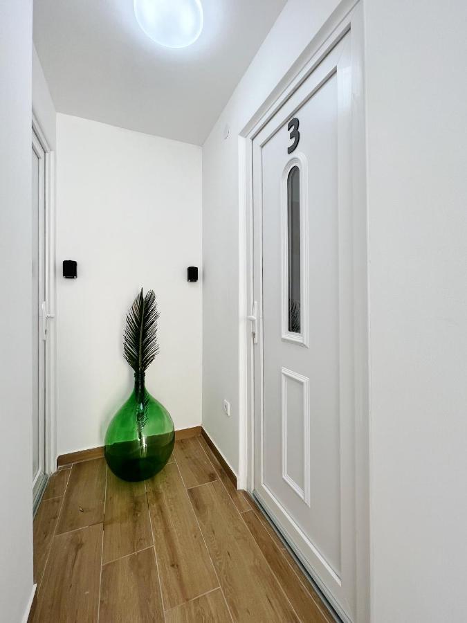 Valerian Apartment